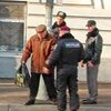 Сумская милиция не мешала людям покупать продуткы из-за Януковича