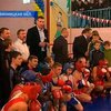 Виталий Кличко открыл новый ринг в Жмеринском Дворце спорта