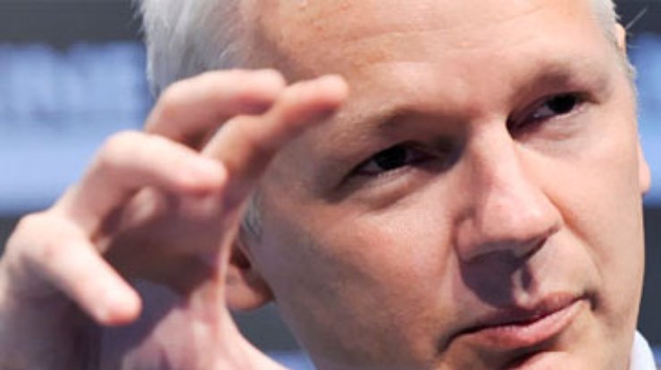 WikiLeaks обнародовал список государств и компаний, следящих за людьми