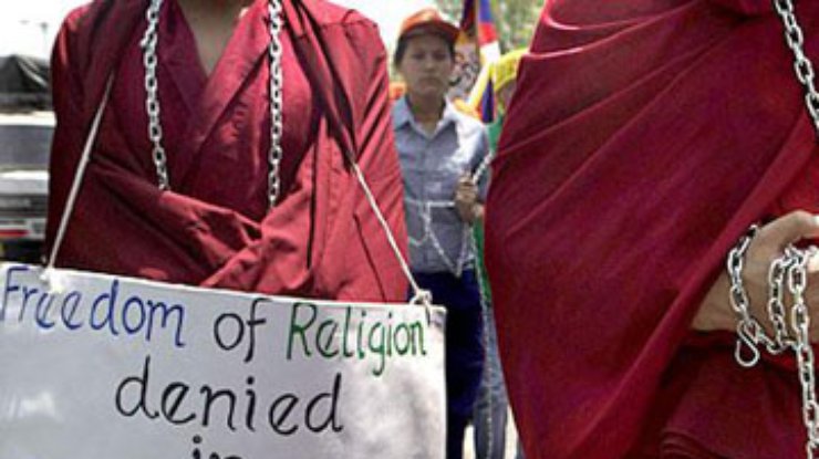 В Тибете монах пытался сжечь себя