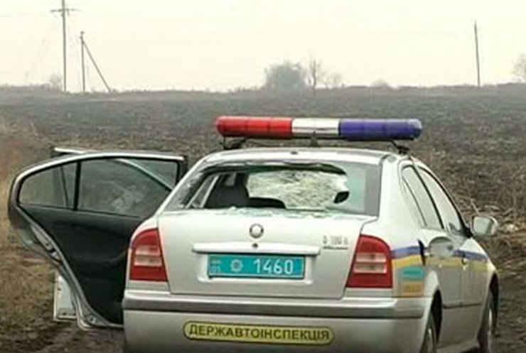 В Донецкой области инспектора ГАИ забили бейсбольными битами