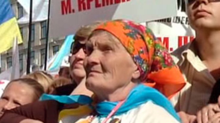 Смерть бабы Параски могут связать с Луценко - СМИ