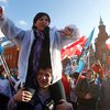 В Москве мирно митингуют сторонники "Единой России"