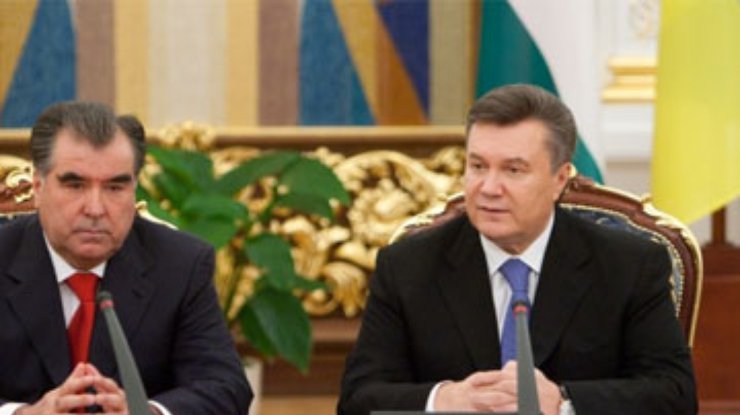 Украинская экономика стремительно растет - президент