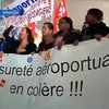 Работники французских аэропортов бастуют пятый день