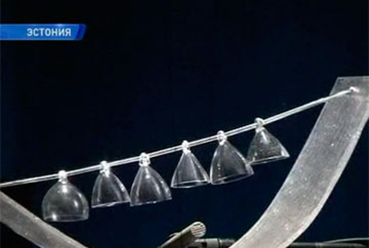 В Эстонии изготовили музыкальные инструменты из стекла