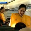 Филиппинские стюардессы порадовали пассажиров танцами