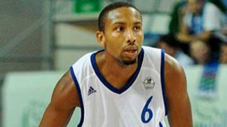 "Химик" подписал американца