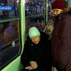 В Запорожье появился новогодний трамвай