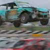 В Британии прошел чемпионат по прыжкам на автомобилях