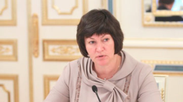 Акимова рассчитывает, что рост госдолга в 2012 году прекратится
