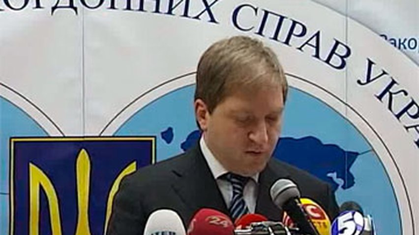 Дипломаты хвастаются отменой виз для украинцев