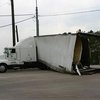 В США водитель грузовика пытался сбежать от полиции. Ему дали 21 год тюрьмы