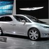 Chrysler представил концепт с необычным остеклением