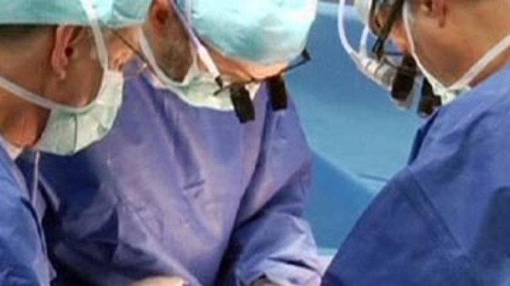 В Украине впервые сделали операцию 100-летнему человеку