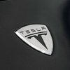 Кроссовер Tesla X дебютирует в феврале