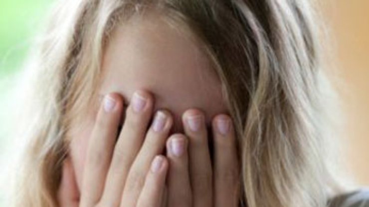 На Полтавщине пенсионер изнасиловал свою 8-летнюю внучку