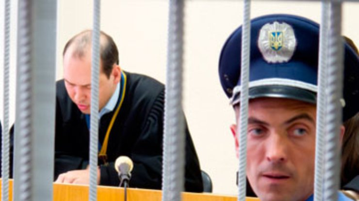 Суд решил зачитать показания более 30 свидетелей в деле Луценко