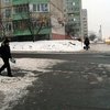 За 2 дня на столичные улицы высыпали 325 тонн соли