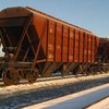 Укрзалізниця вернет в Украину свои вагоны-зерновозы