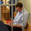Луценко дают одну только зеленку - жена