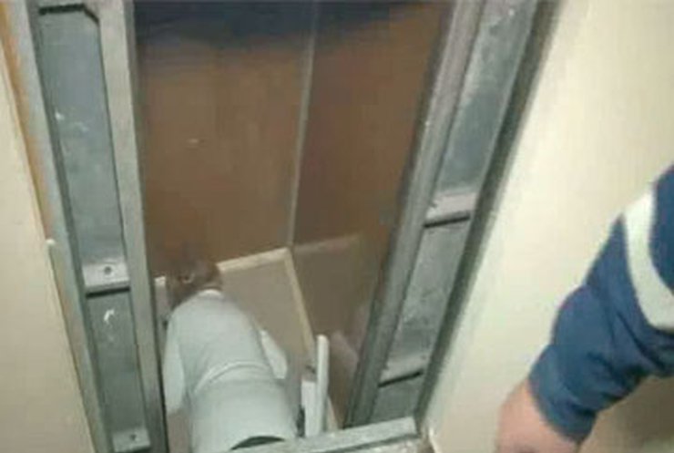 Львовянка стала жертвой неисправного лифта