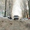 Киевских гаишников вывели на уборку снега
