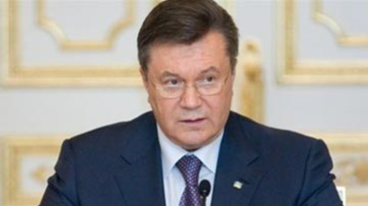 Янукович потребовал от налоговиков прекратить давление на бизнес