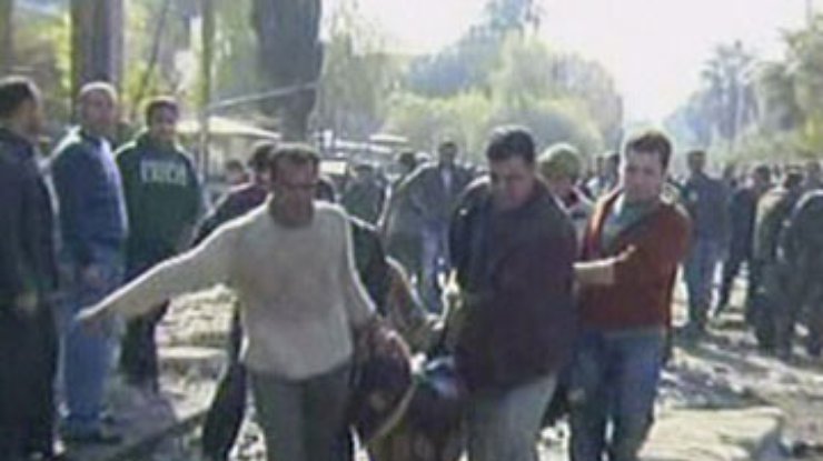 В результате взрывов в сирийском городе погибло 25 человек