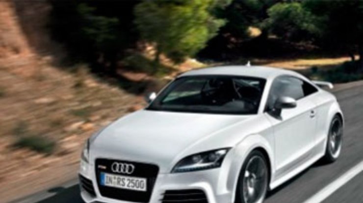 Audi показала самую мощную версию купе TT