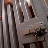 В Крыму подозреваемый в поджоге депутатского дома повесился в СИЗО