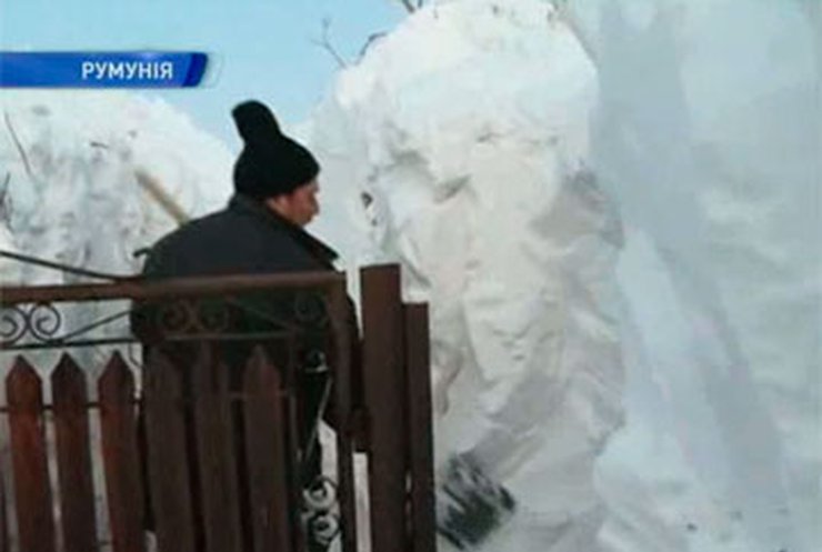 Румынию замело снегом