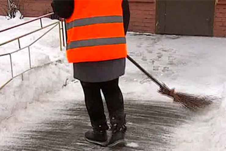 В Киеве выбирают лучшего дворника
