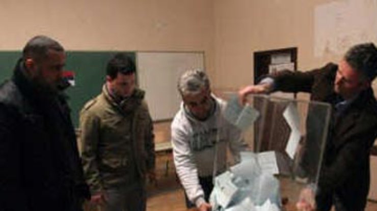 Косовские сербы сказали "нет" албанскому руководству республики
