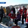 Эстонцы массово вышли ловить рыбу