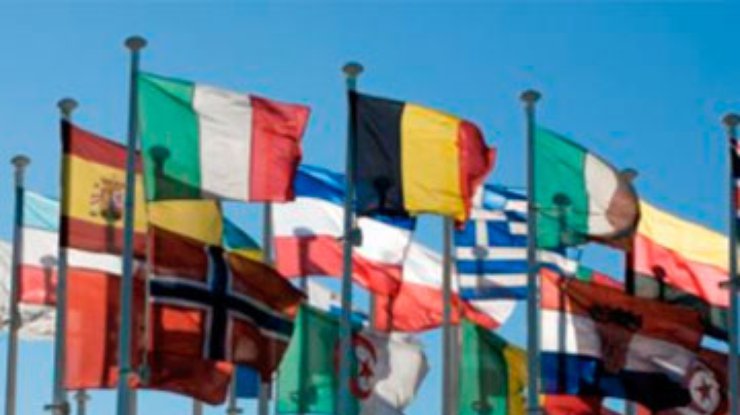 Глава МИД Эстонии призывает помочь Греции из солидарности