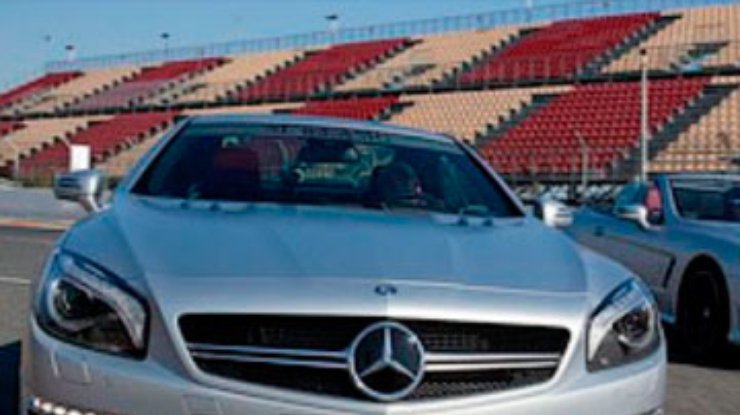 Mercedes-Benz представила самый мощный родстер SL 63 AMG