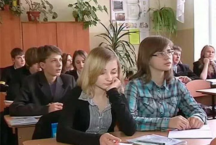 В украинские ВУЗы могут вернуть экзамены