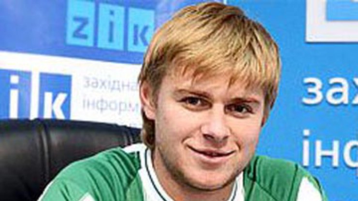 "Карпаты" усилили атаку форвардом "Амкара"