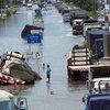 Король Таиланда обвинил госчиновников в наводнениях