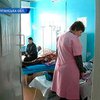 Работники швейной фабрики в Рубежном попали в больницу с отравлением