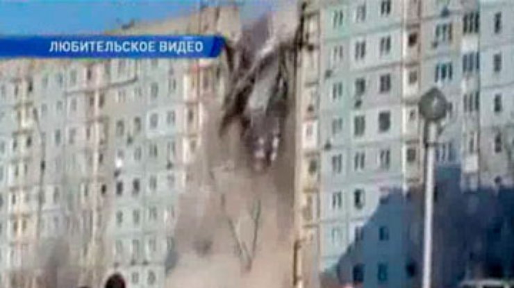 Число погибших из-за обрушения подъезда в Астрахани выросло до 10