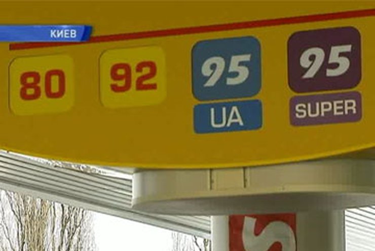 В Украине дорожает бензин