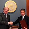 "Газпром" согласился переписать контракт с итальянцами