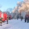 Во Львове ‎огонь уничтожил мебельный склад