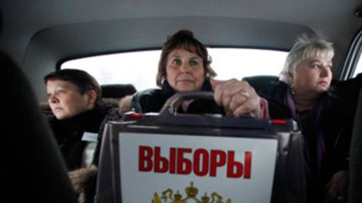 Правозащитники из "Голоса" насчитали 600 нарушений на выборах в России