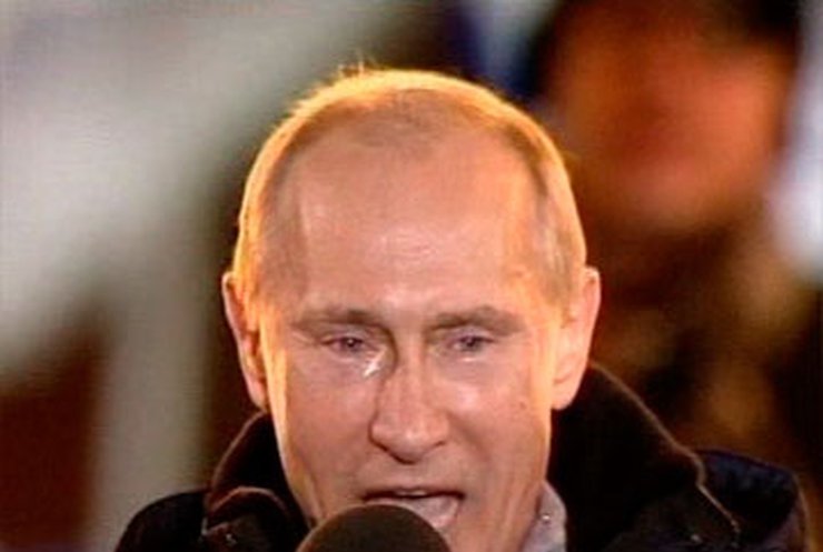 Путин побеждает на выборах президента России