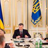 Политологи: Янукович решил снять социальную напряженность