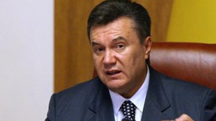 Янукович пообещал до конца года выплатить вклады Сбербанка СССР