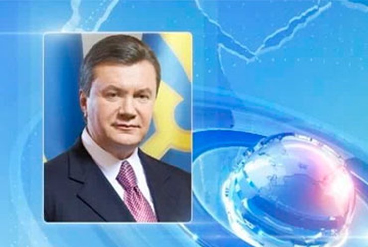 Президент Украины поздравил женщин